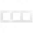 Рамка 3 поста горизонтальная Legrand Etika 672503(513)