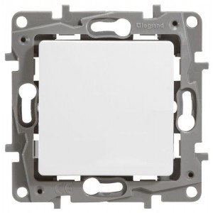 Выключатель одноклавишный Legrand Etika 672201(301)